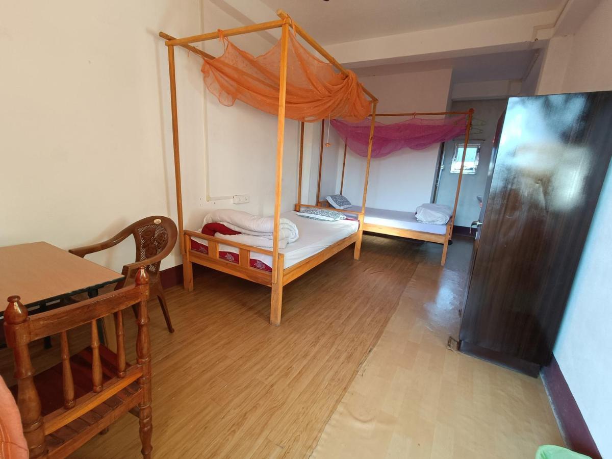 Hotel Manipur House Imphal Exterior foto